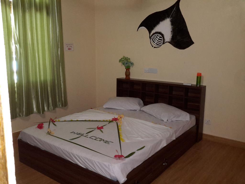 Manta View Guest House Keyodhoo  Екстер'єр фото